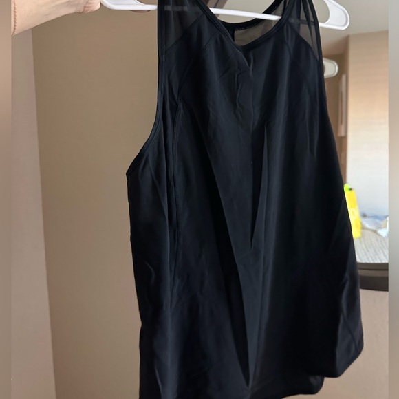 Lululemon Workout Muscle Tank - Picture 3 of 3